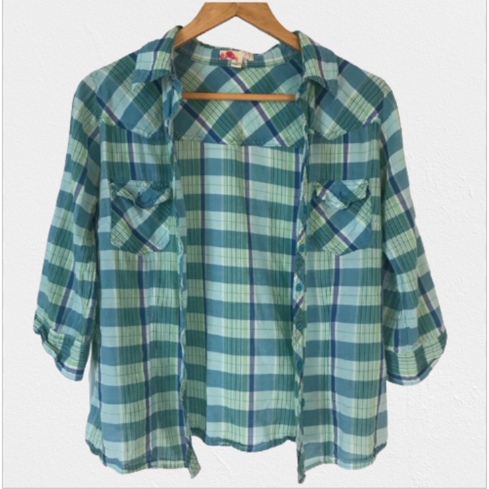 3/$15 Blue Forever 21 plaid shirt